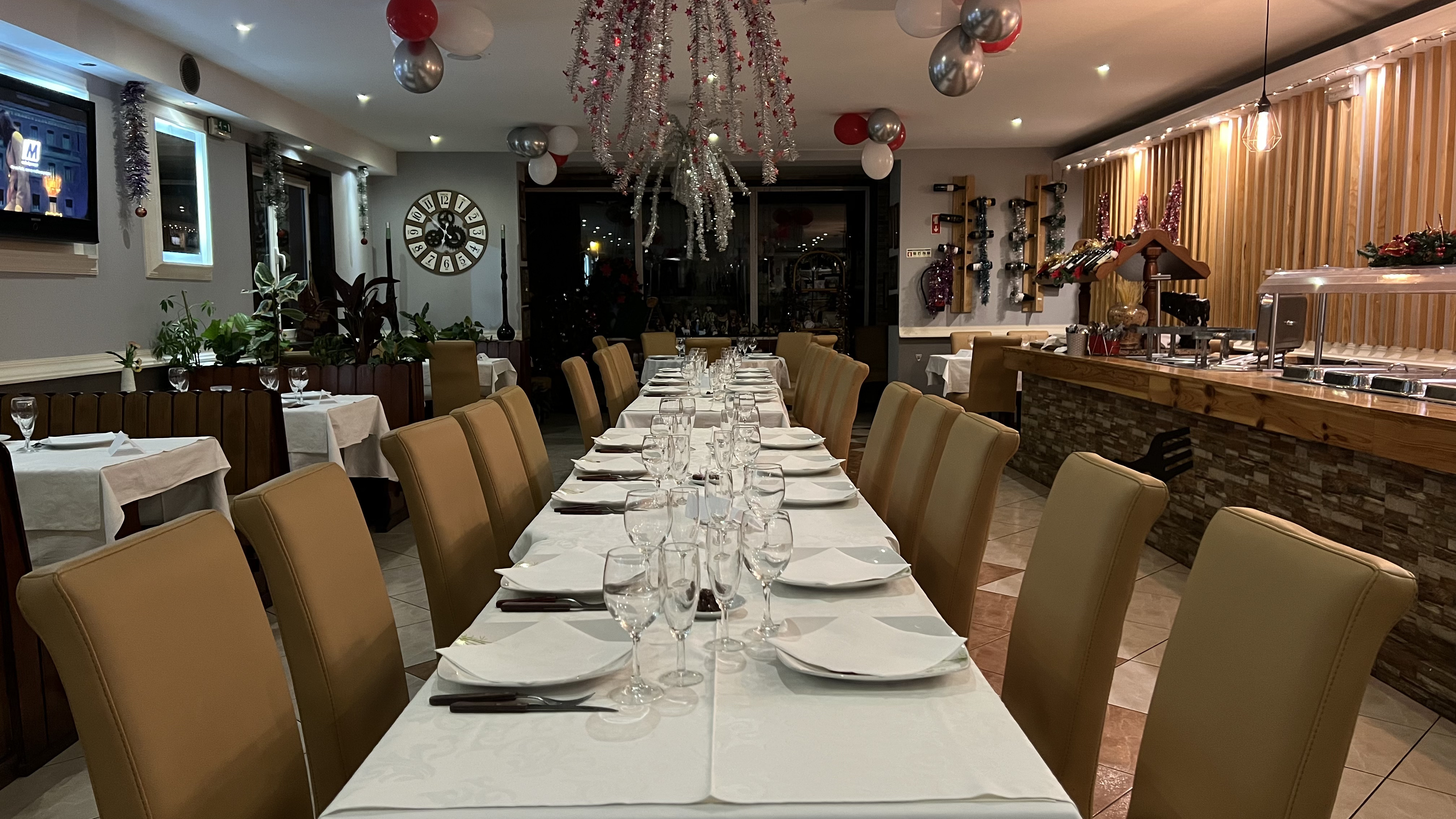 A Fonte — piscina e jardim